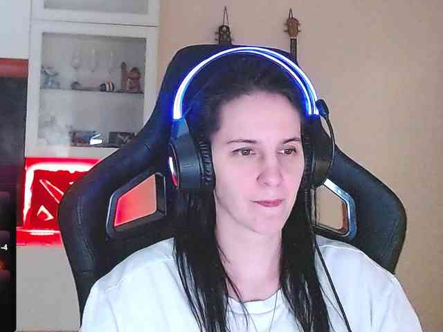 IrwiTomboy webcam