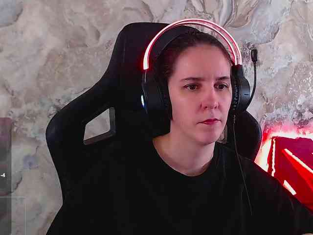 IrwiTomboy webcam