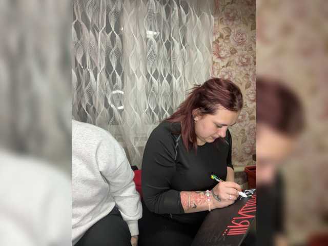 Olesya4515 live cam on BongaCams