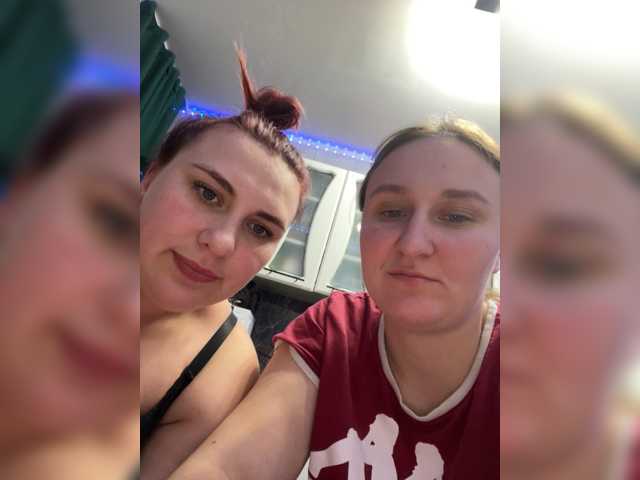 Olesya4515 live cam on BongaCams