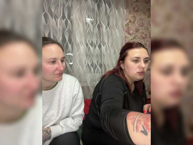 Olesya4515 live cam on BongaCams