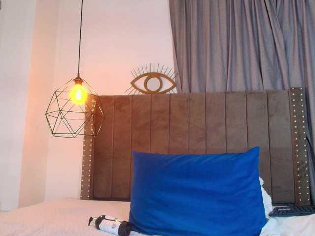 AriaDelune's BongaCams show and profile