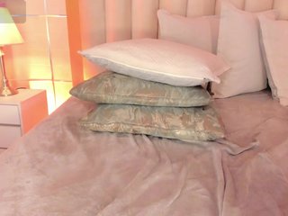 TahliaMoreau's Live Webcam