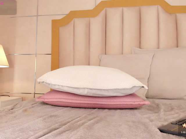 TahliaMoreau live webcam show