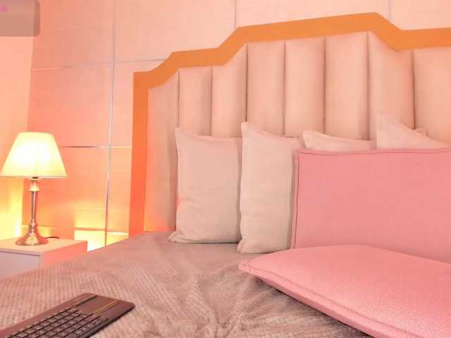 TahliaMoreau live cam on BongaCams