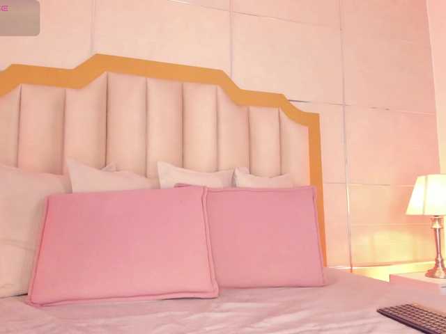 TahliaMoreau live cam on BongaCams