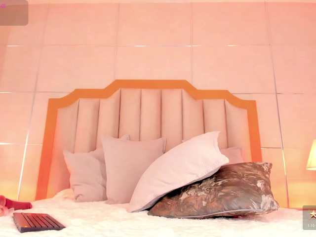 TahliaMoreau live cam on BongaCams