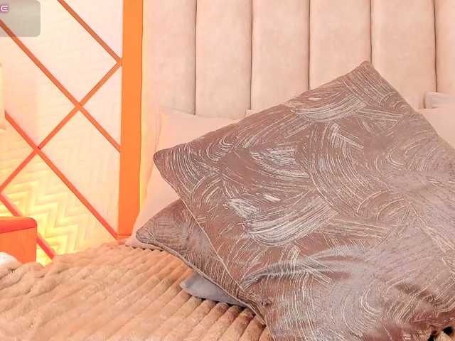TahliaMoreau live cam on BongaCams