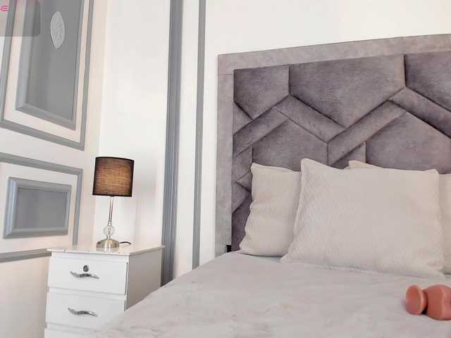 TahliaMoreau's BongaCams show and profile