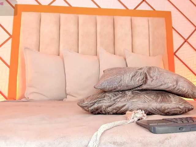 TahliaMoreau, live now on BongaCams