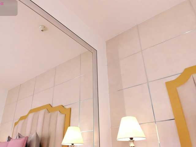 TahliaMoreau live cam on BongaCams