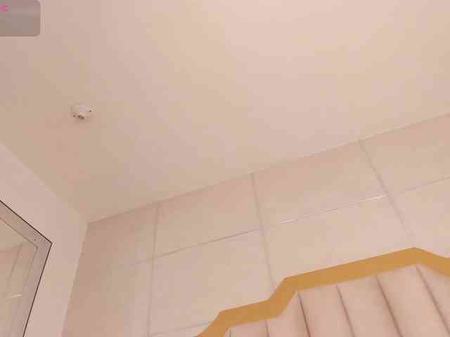 TahliaMoreau webcam