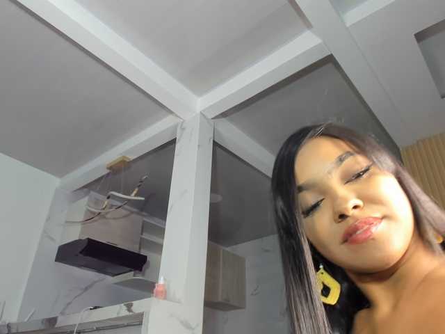 Hot-fetish69 live cam preview