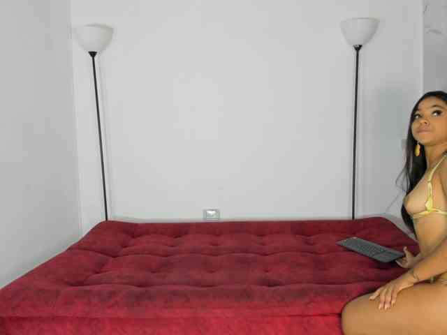 Hot-fetish69 webcam