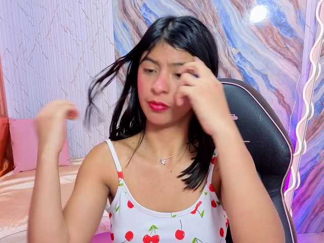 Sandyy-tay live cam on BongaCams