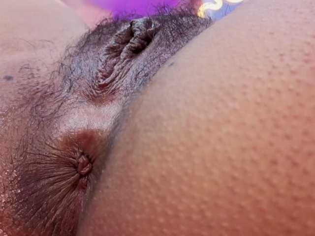 Sandyy-tay live cam on BongaCams
