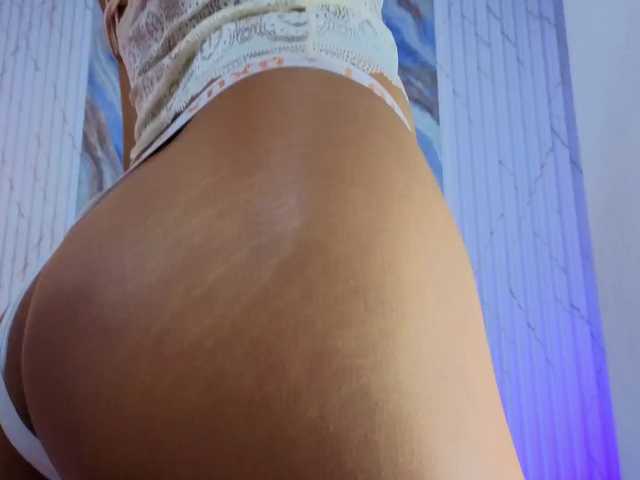 Sandyy-tay live cam on BongaCams