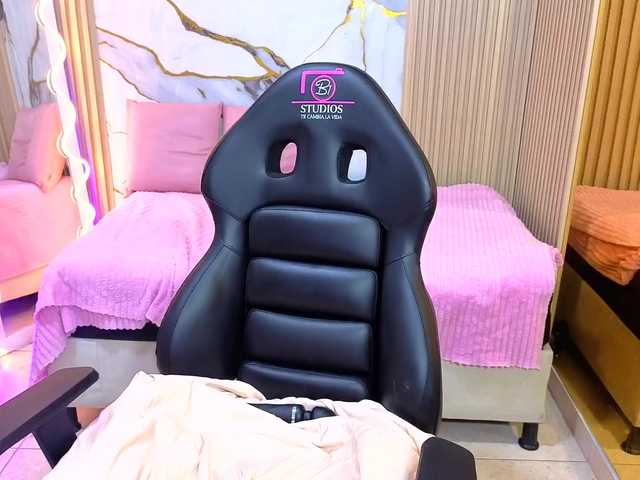 sandyy-tay cam belle