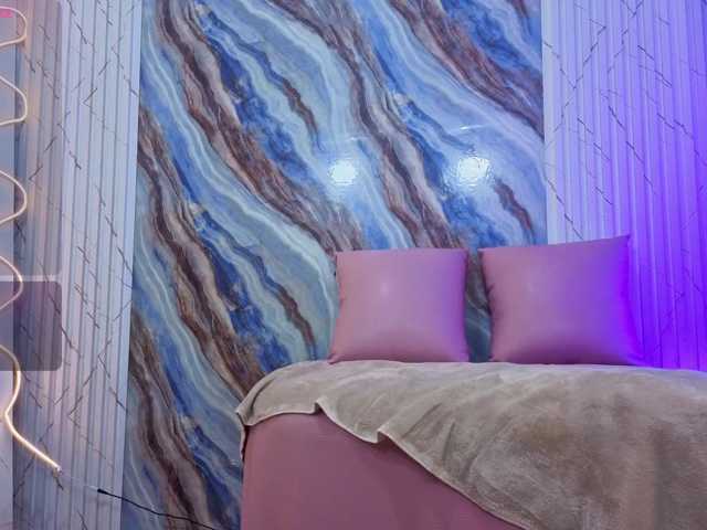 Sandyy-tay live cam on BongaCams