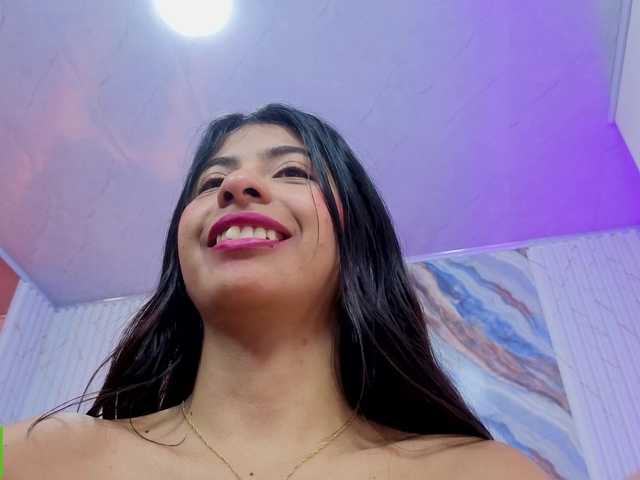 Sandyy-tay live cam on BongaCams