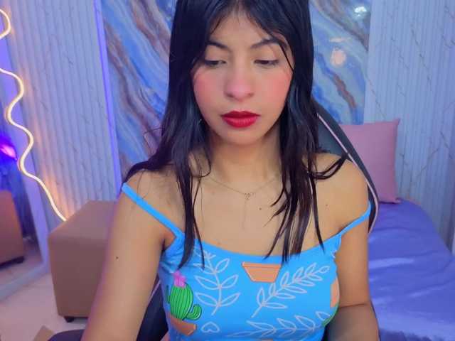 Sandyy-tay live cam on BongaCams