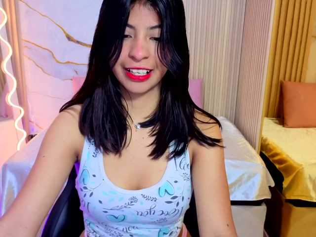 Sandyy-tay live cam on BongaCams
