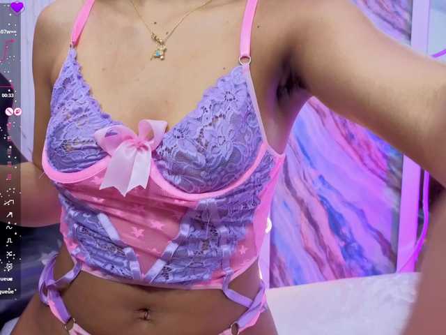 Sandyy-tay live cam on BongaCams