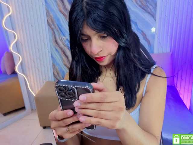 Sandyy-tay live cam on BongaCams