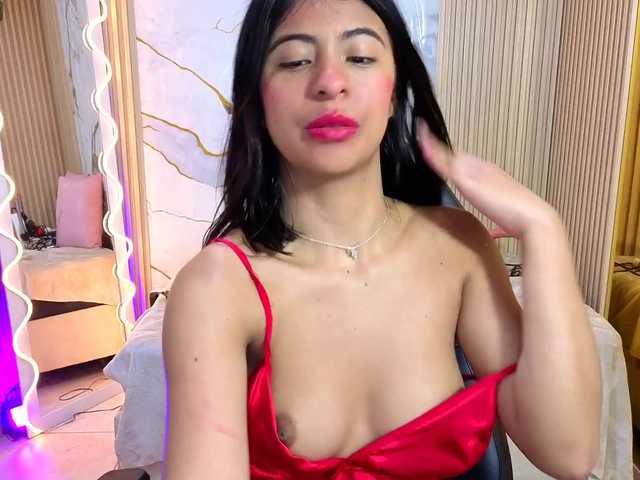 Sandyy-tay live cam on BongaCams