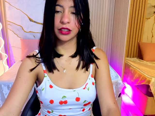 Sandyy-tay live cam on BongaCams