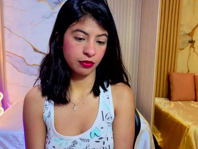 Sandyy-tay live cam on BongaCams