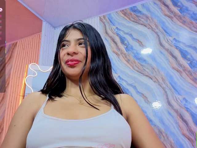Sandyy-tay live cam on BongaCams