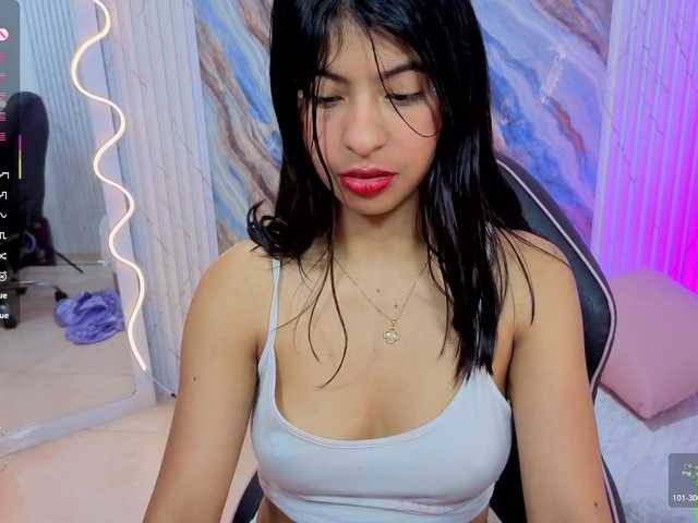 Sandyy-tay live cam on BongaCams