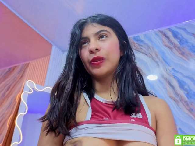 Sandyy-tay live cam on BongaCams
