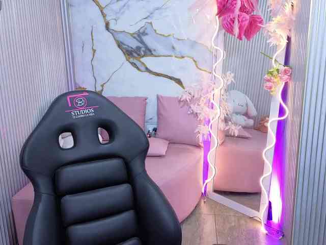 Sandyy-tay webcam