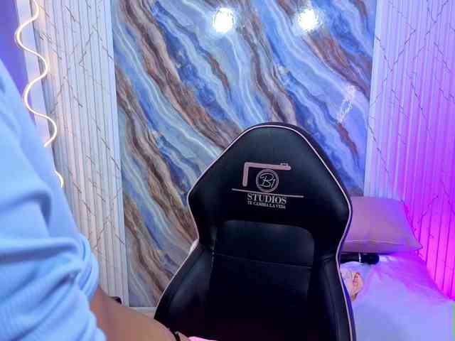 Sandyy-tay webcam