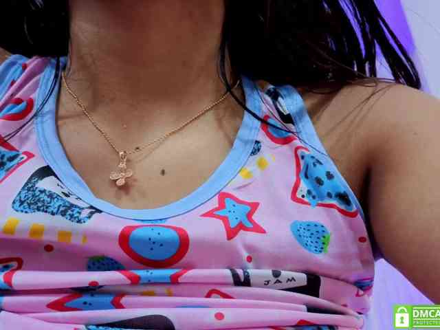 Sandyy-tay webcam