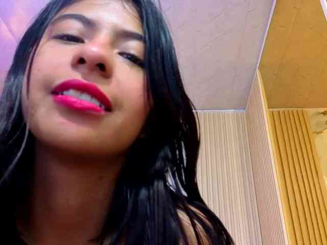Sandyy-tay webcam