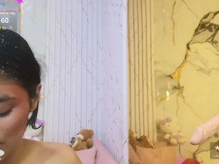 PEACHY-TAY Porn Show