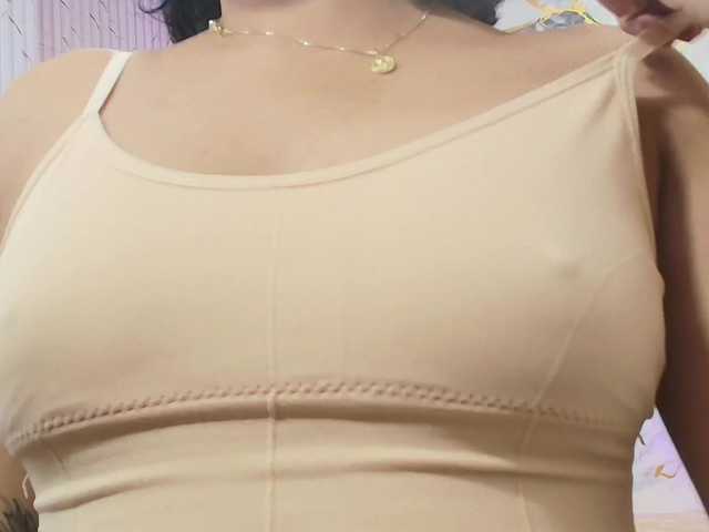 PEACHY-TAY live cam on BongaCams