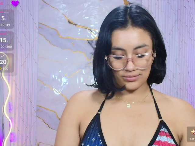 PEACHY-TAY live webcam show