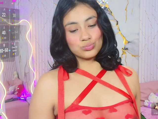 PEACHY-TAY live cam on BongaCams