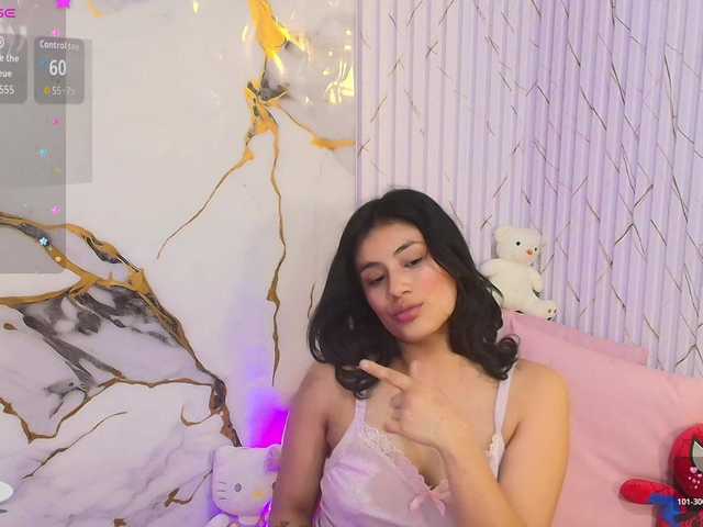 PEACHY-TAY live cam on BongaCams