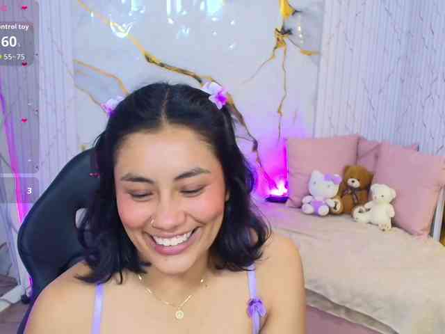 PEACHY-TAY webcam