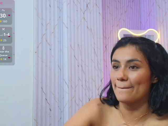 PEACHY-TAY webcam