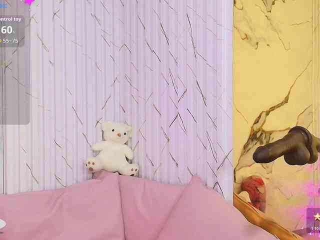 PEACHY-TAY webcam