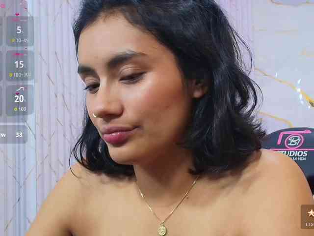PEACHY-TAY webcam