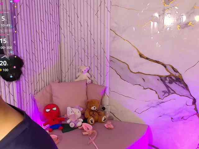 PEACHY-TAY webcam