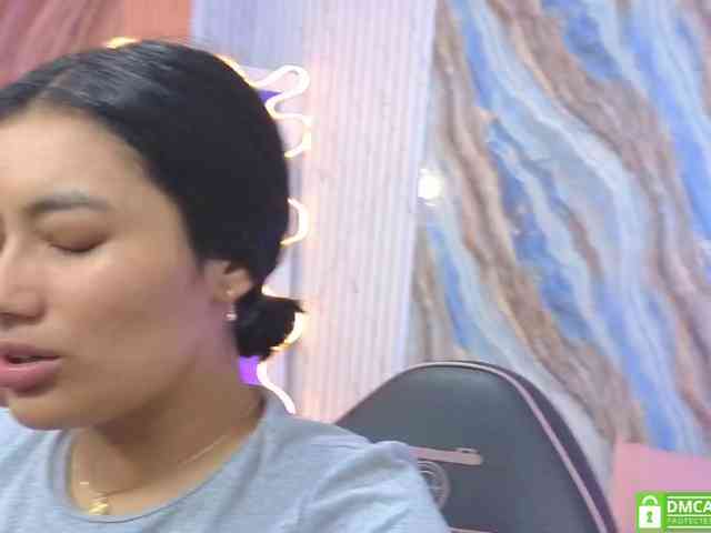 PEACHY-TAY webcam