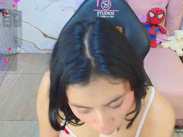 PEACHY-TAY webcam